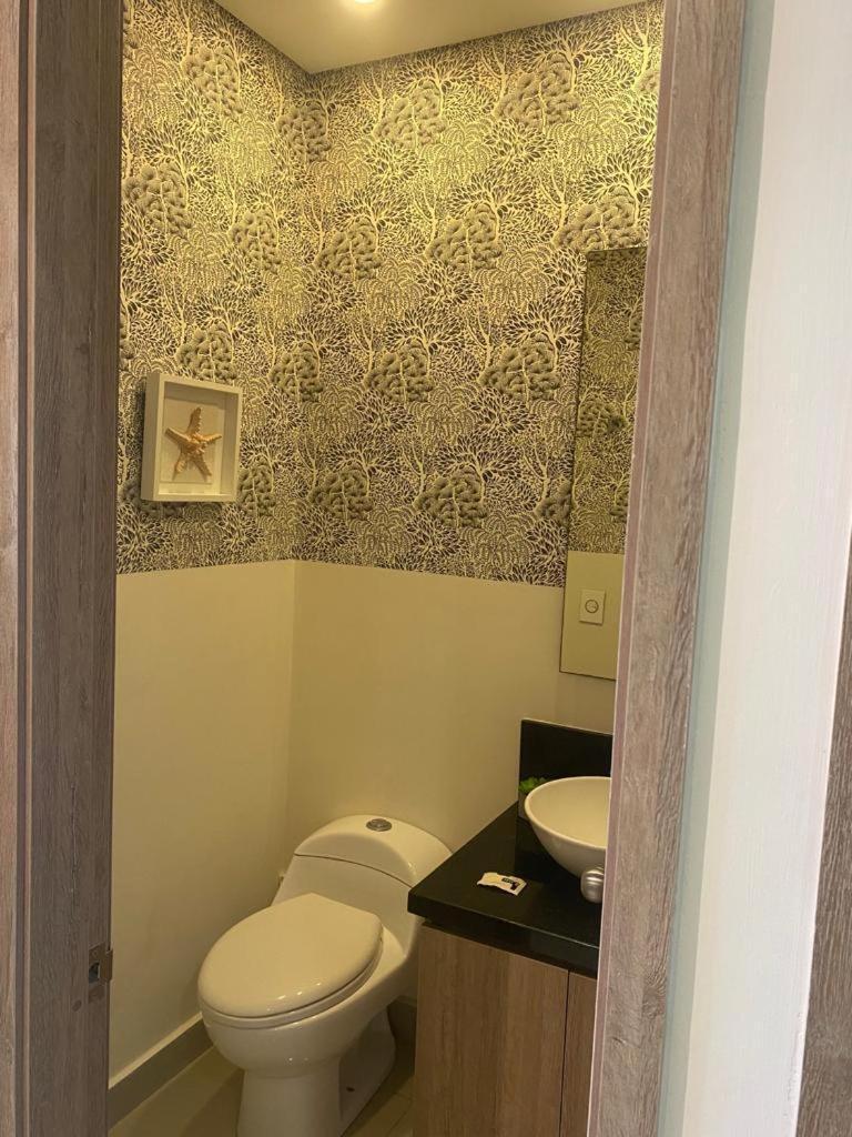 Edificio Nuevo De Lujo Bocagrande * Cartagena