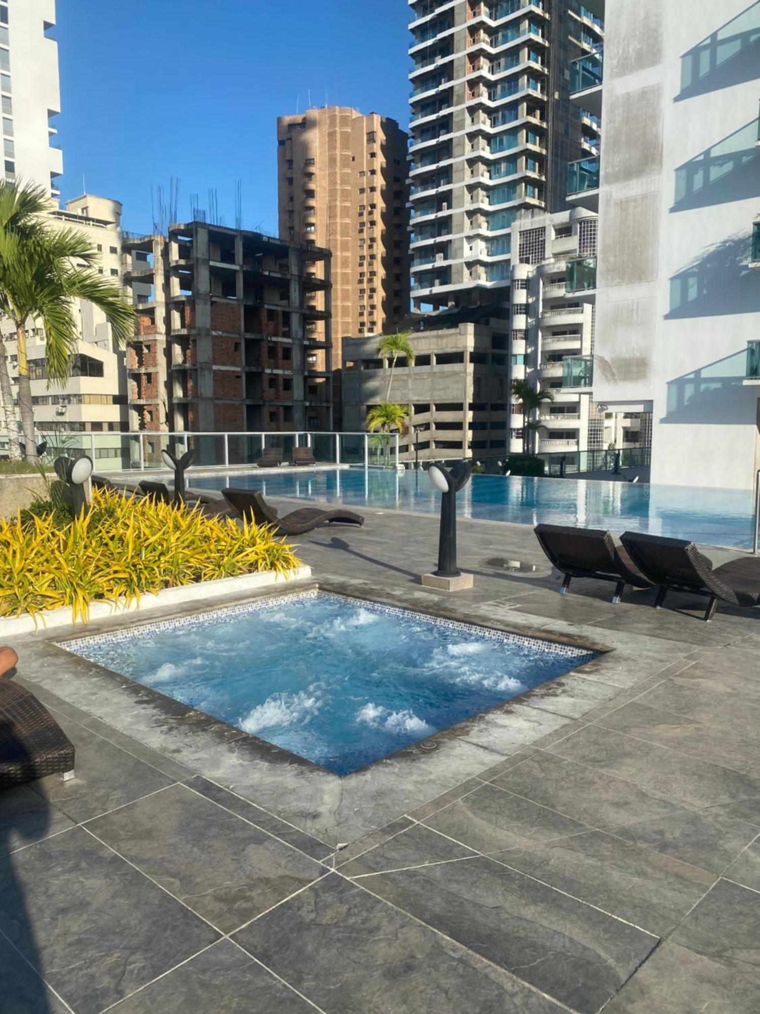 Edificio Nuevo De Lujo Bocagrande * Cartagena